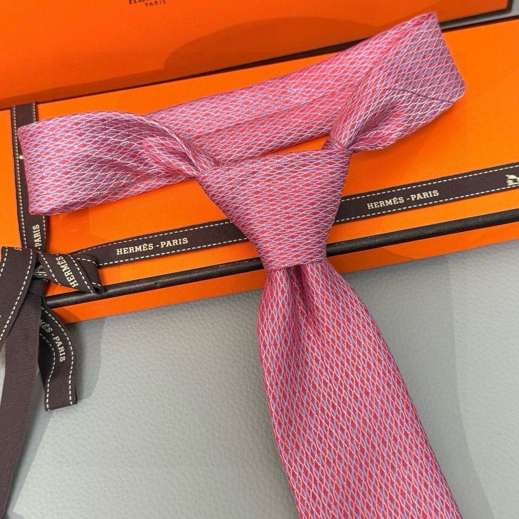 Hermes Style Men's Textured Basketweave Silk Tie