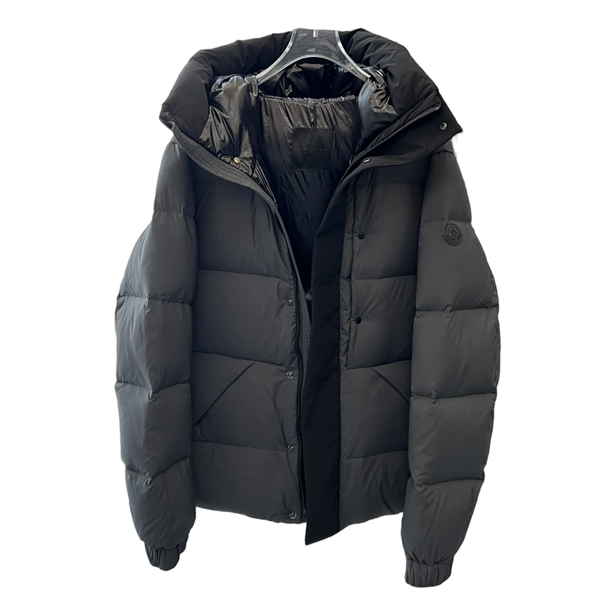 Moncler Color-Block Down Puffer Jacket with Contrast Hood