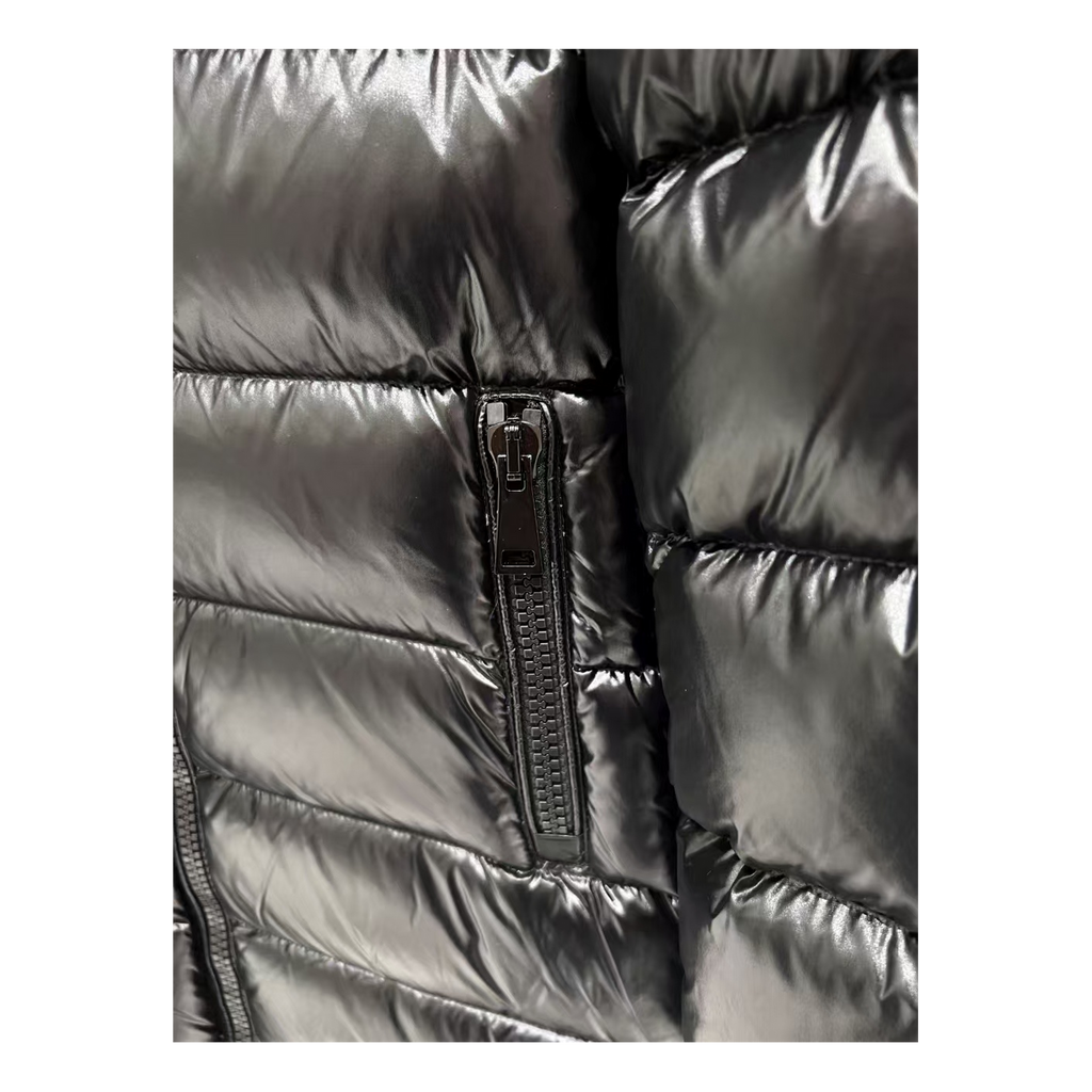 Moncler Suyen Hooded Puffer Coat in Black