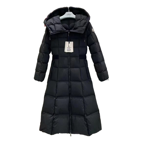 Moncler Fitted Long Hooded Down Puffer Coat - Black