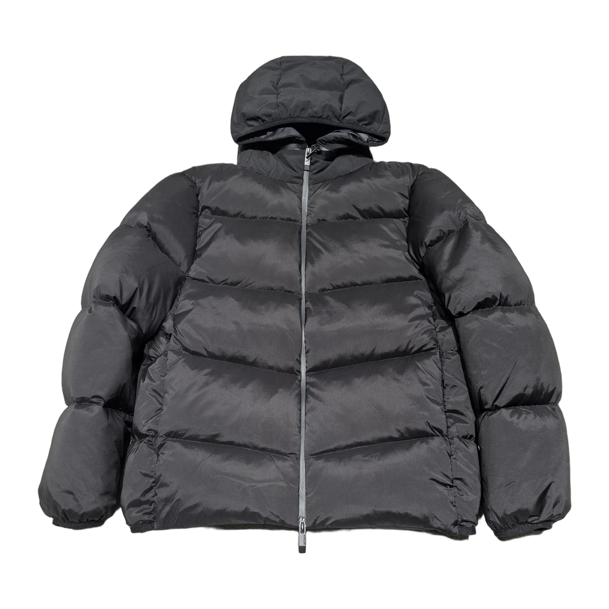 Moncler Forez Short Hooded Down Puffer Jacket