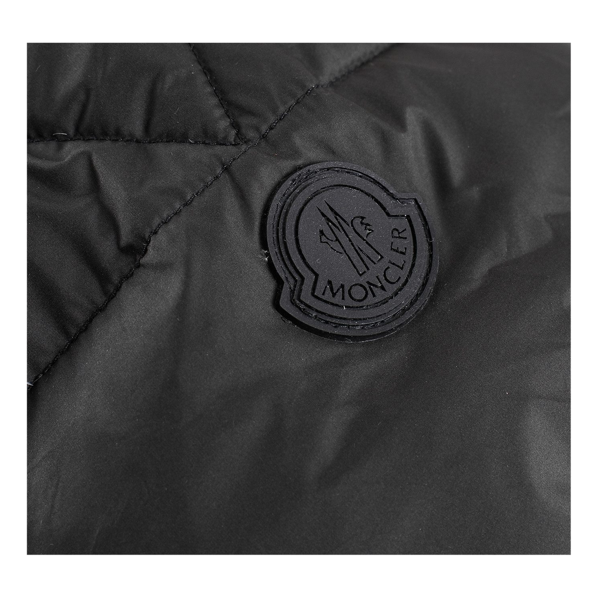 Moncler Logo-Hood Down Puffer Jacket with Contrast Lining - Black