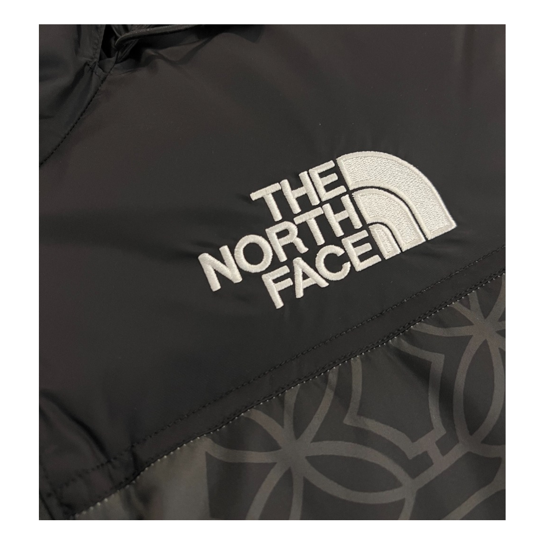 The North Face 1996 Nuptse Patterned Down Puffer Jacket | Black