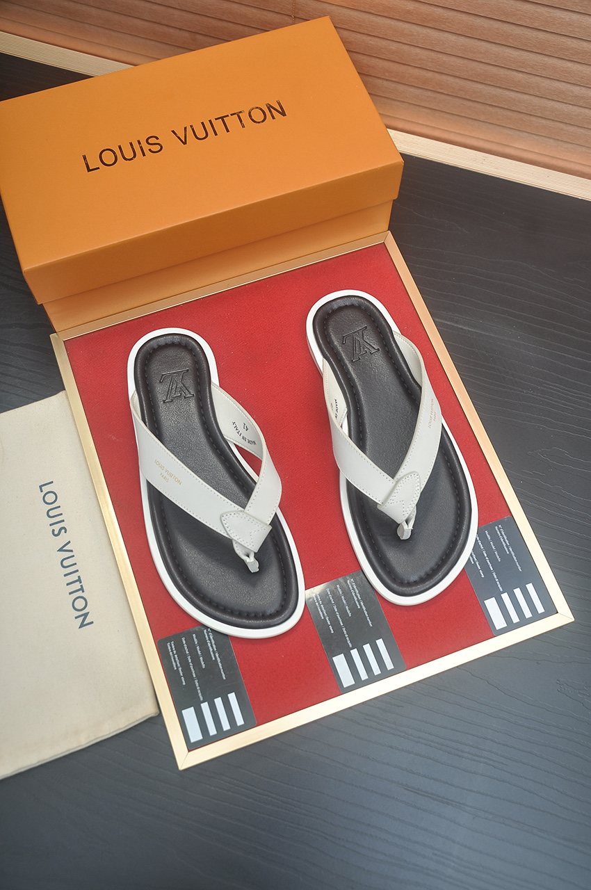 Louis Vuitton Men's Thong Sandals